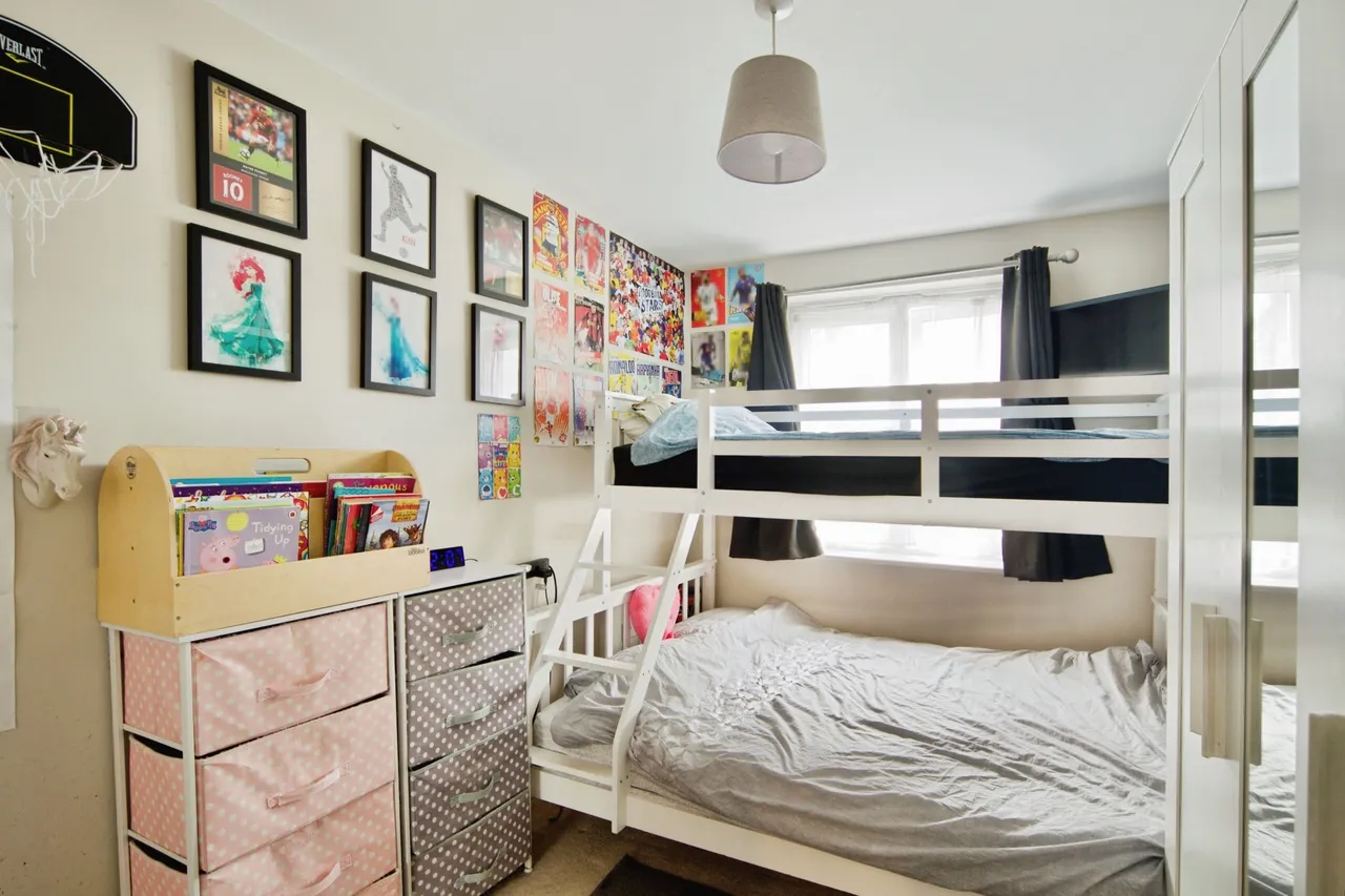 Enstone Road, Enfield, EN3, photo 13