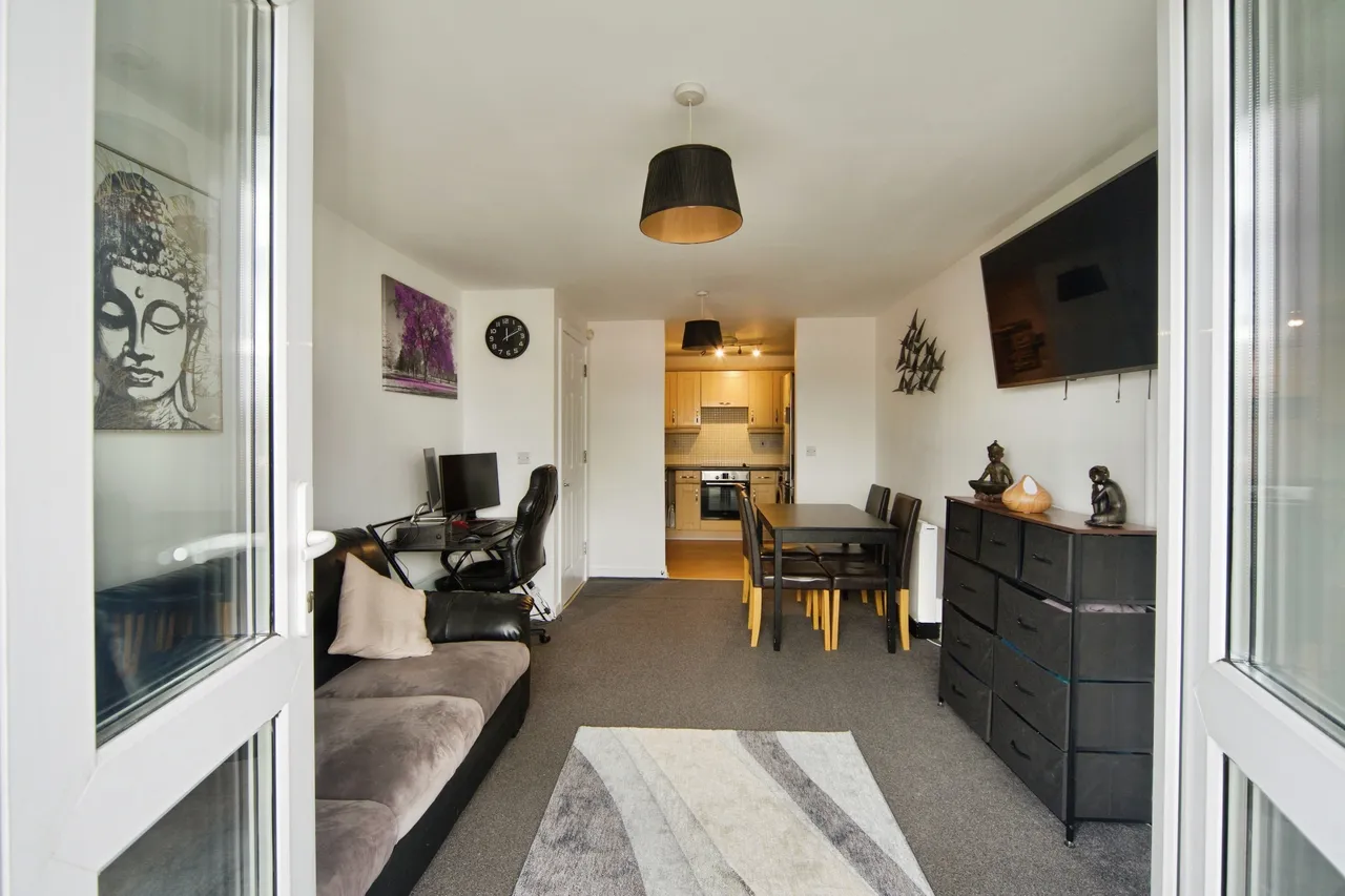 Enstone Road, Enfield, EN3, photo 2