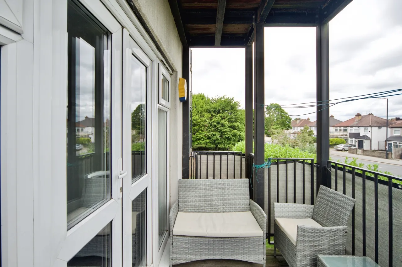 Enstone Road, Enfield, EN3, photo 6