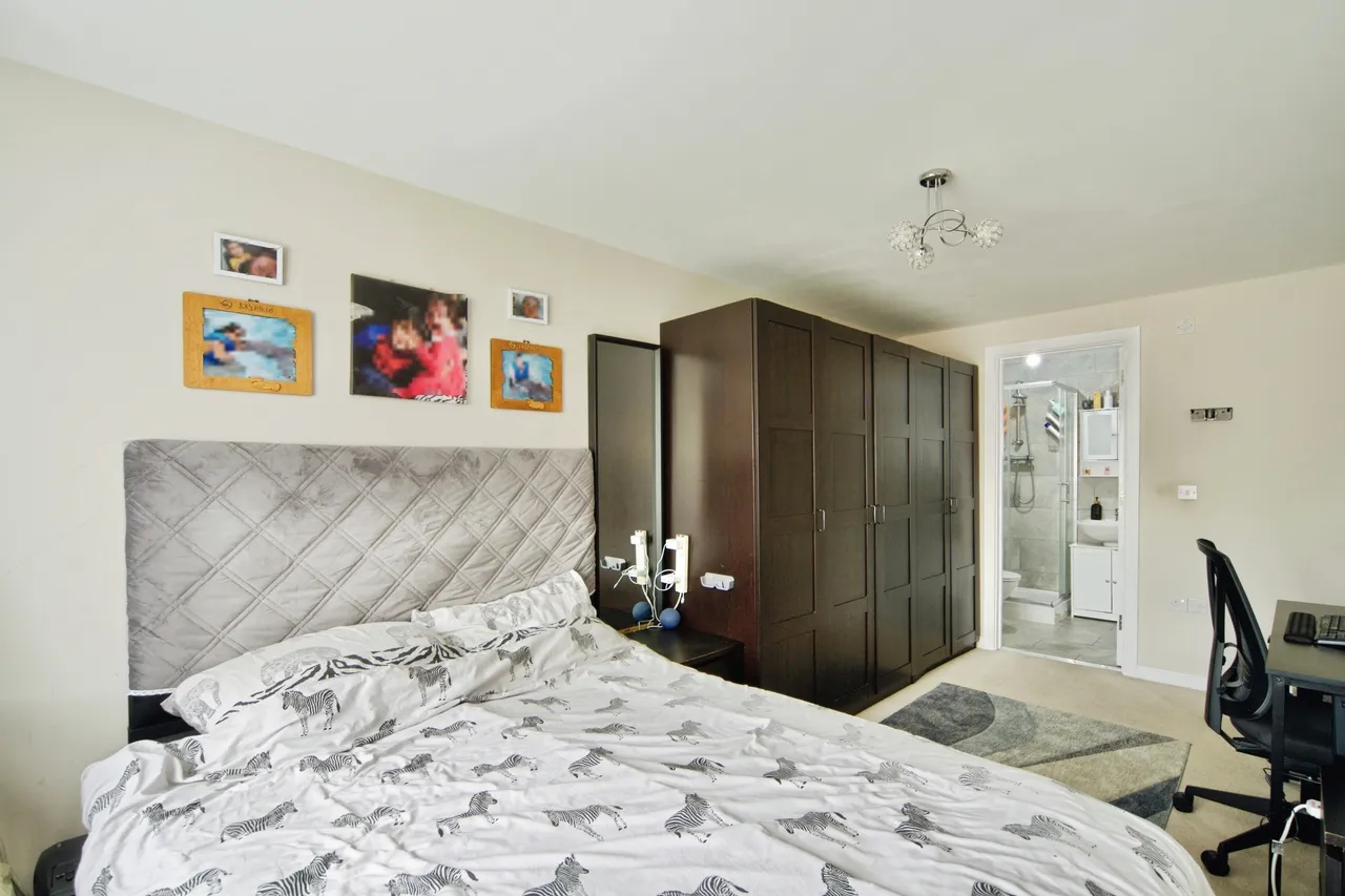 Enstone Road, Enfield, EN3, photo 12