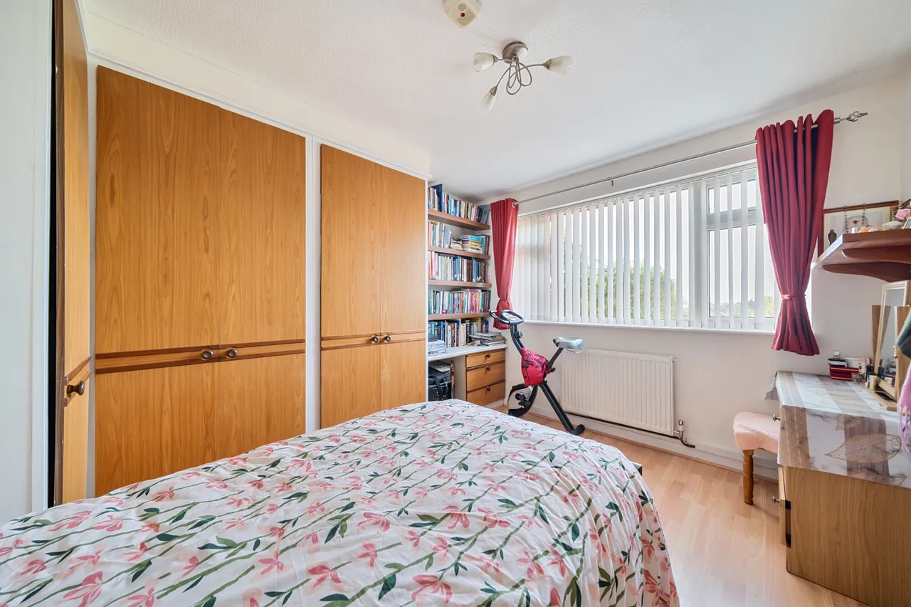Hillside Road, Northwood, HA6, photo 16