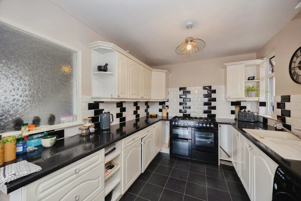 Frances Road, Purbrook, PO7, photo 6