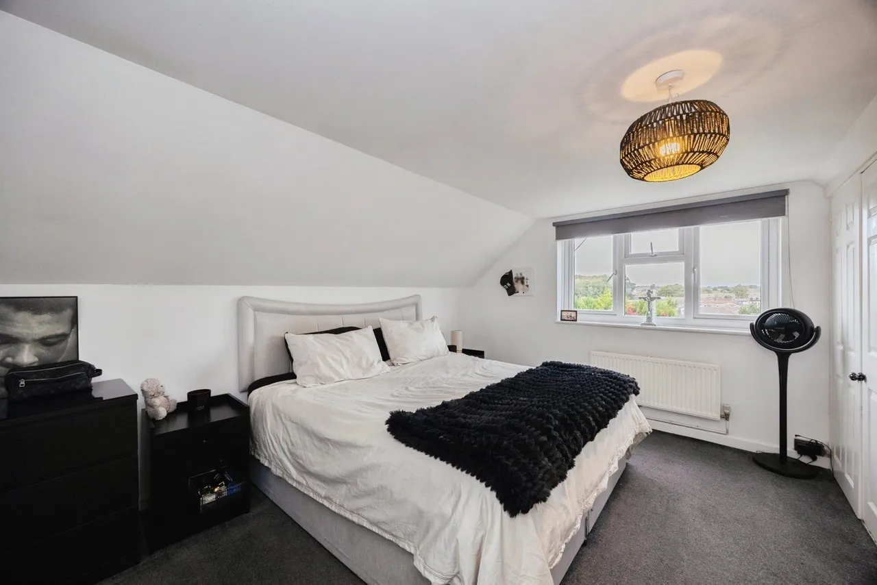 Frances Road, Purbrook, PO7, photo 12