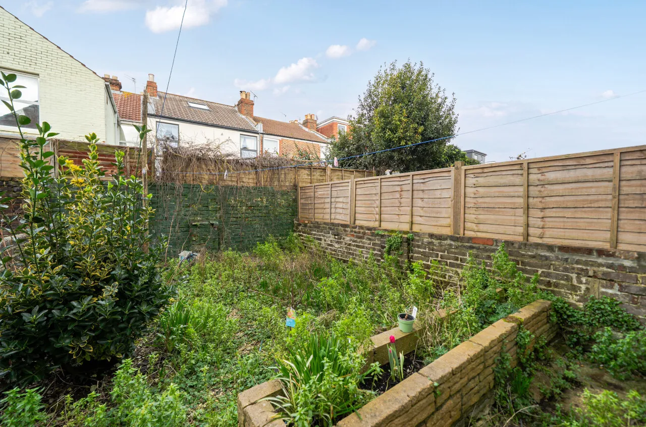 Mafeking Road, Southsea, PO4, photo 8