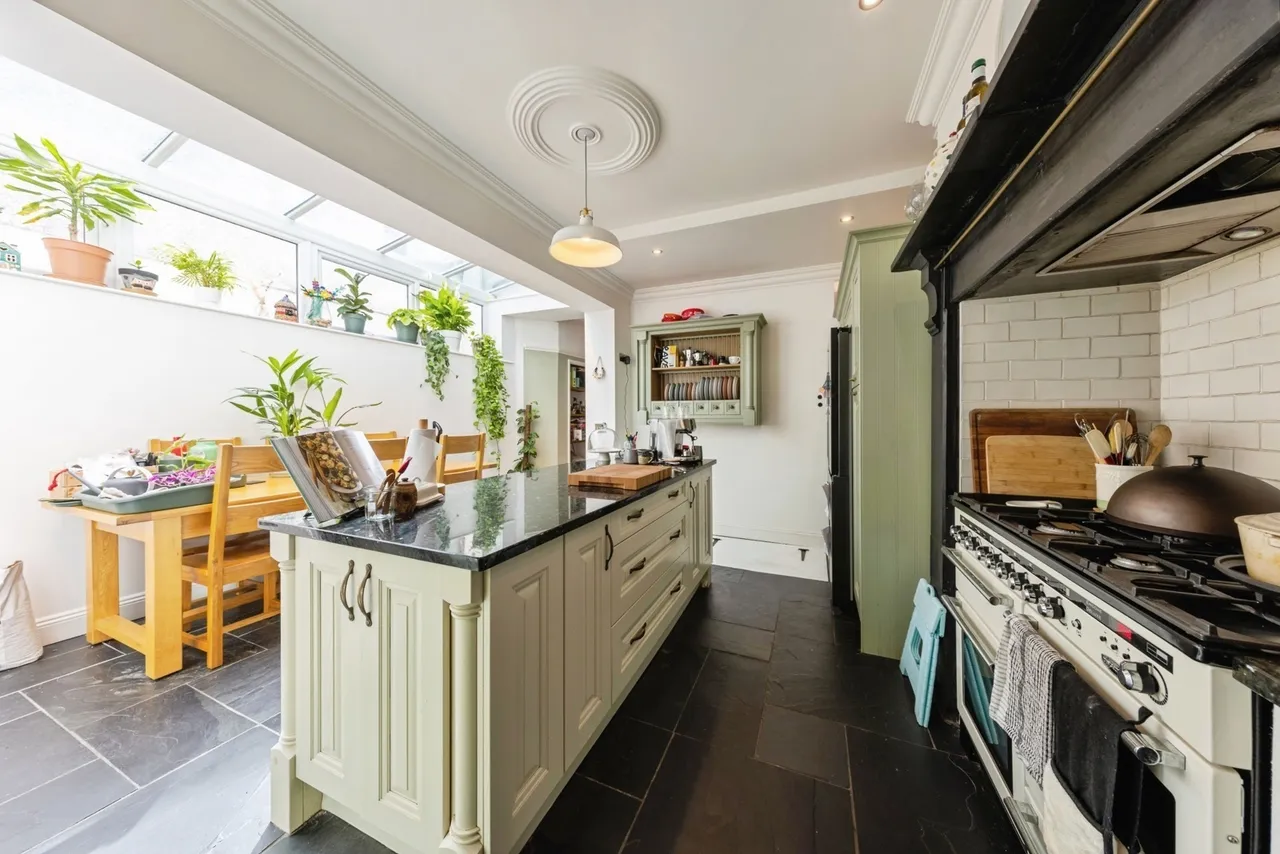 Wellfield Road, Carmarthen, SA31, photo 4