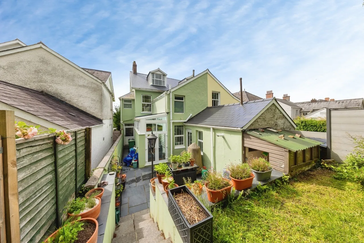 Wellfield Road, Carmarthen, SA31, photo 24