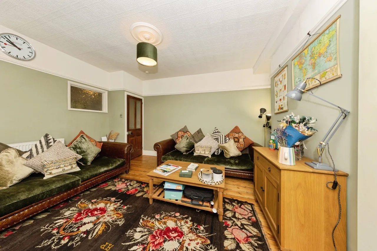 Wellfield Road, Carmarthen, SA31, photo 11