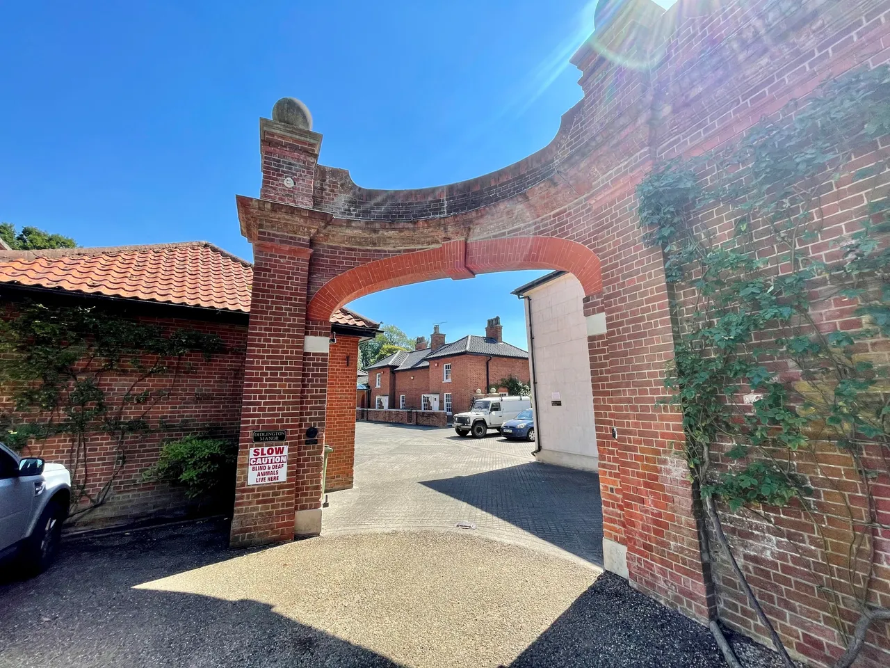 Didlington Manor, Didlington, photo 11