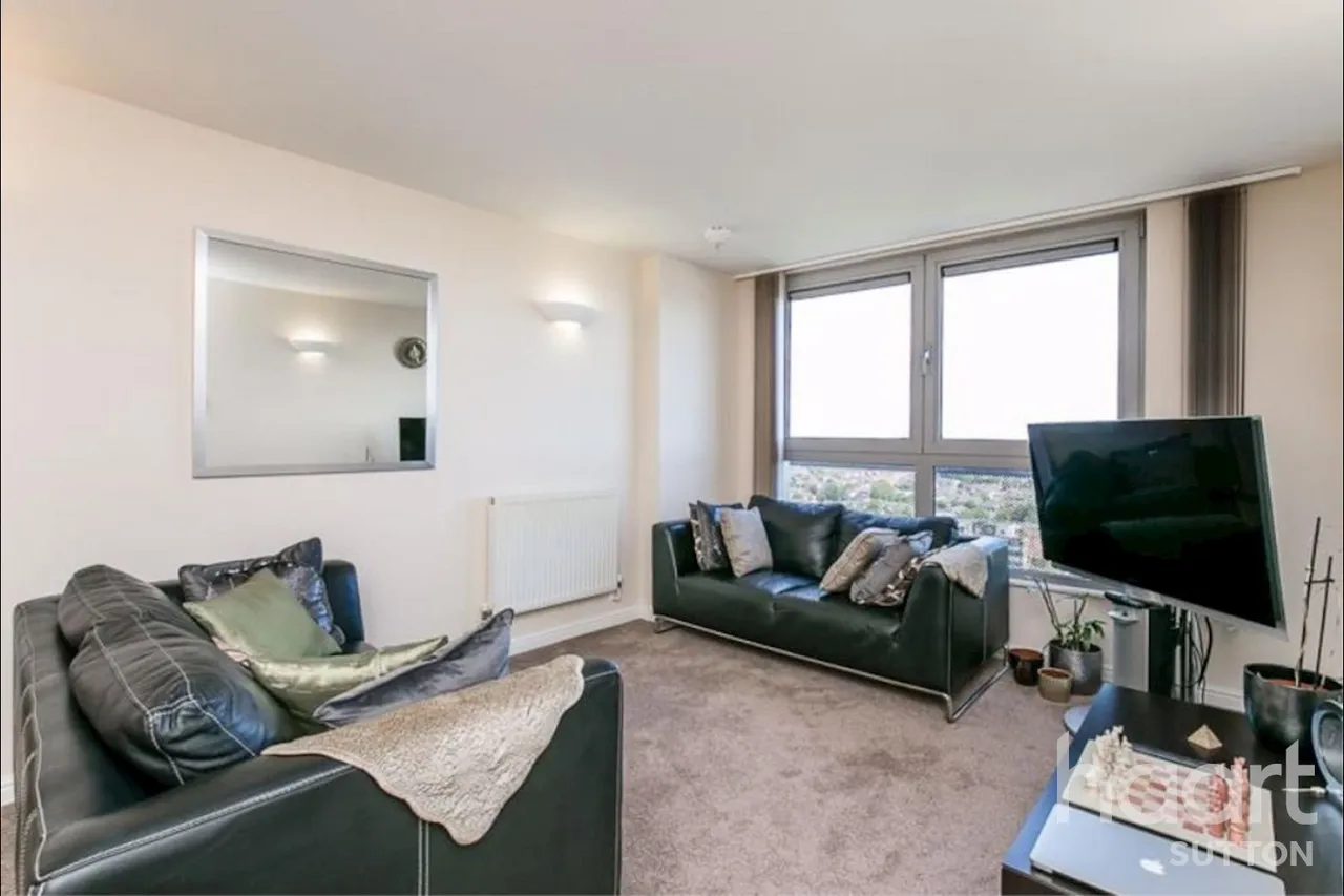 2 bed flat for sale, Throwley Way, Sutton, SM1