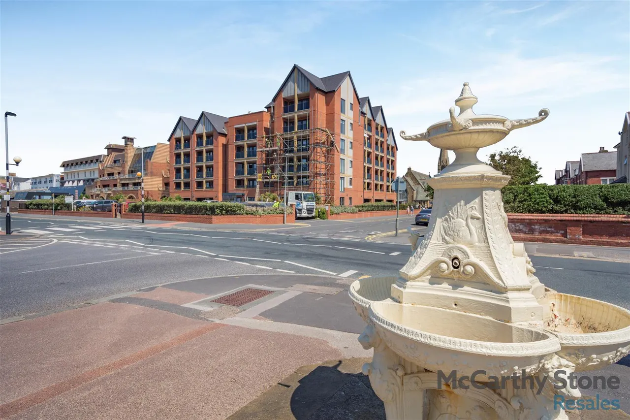 South Promenade, Lytham St. Annes, FY8, photo 27