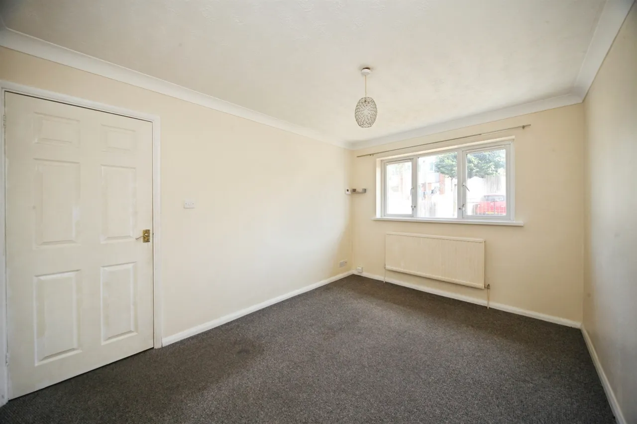 Moreton Road North, Luton, photo 9