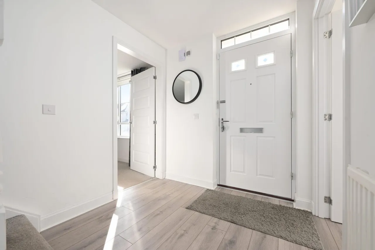 Balgownie Drive, Westerwood, Cumbernauld, G68 0FT, photo 4