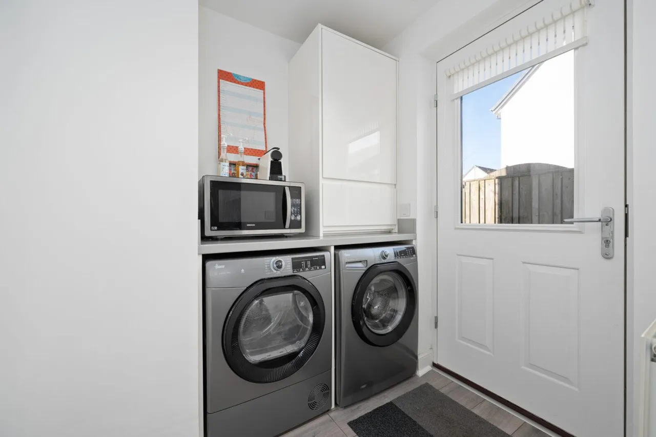 Balgownie Drive, Westerwood, Cumbernauld, G68 0FT, photo 17