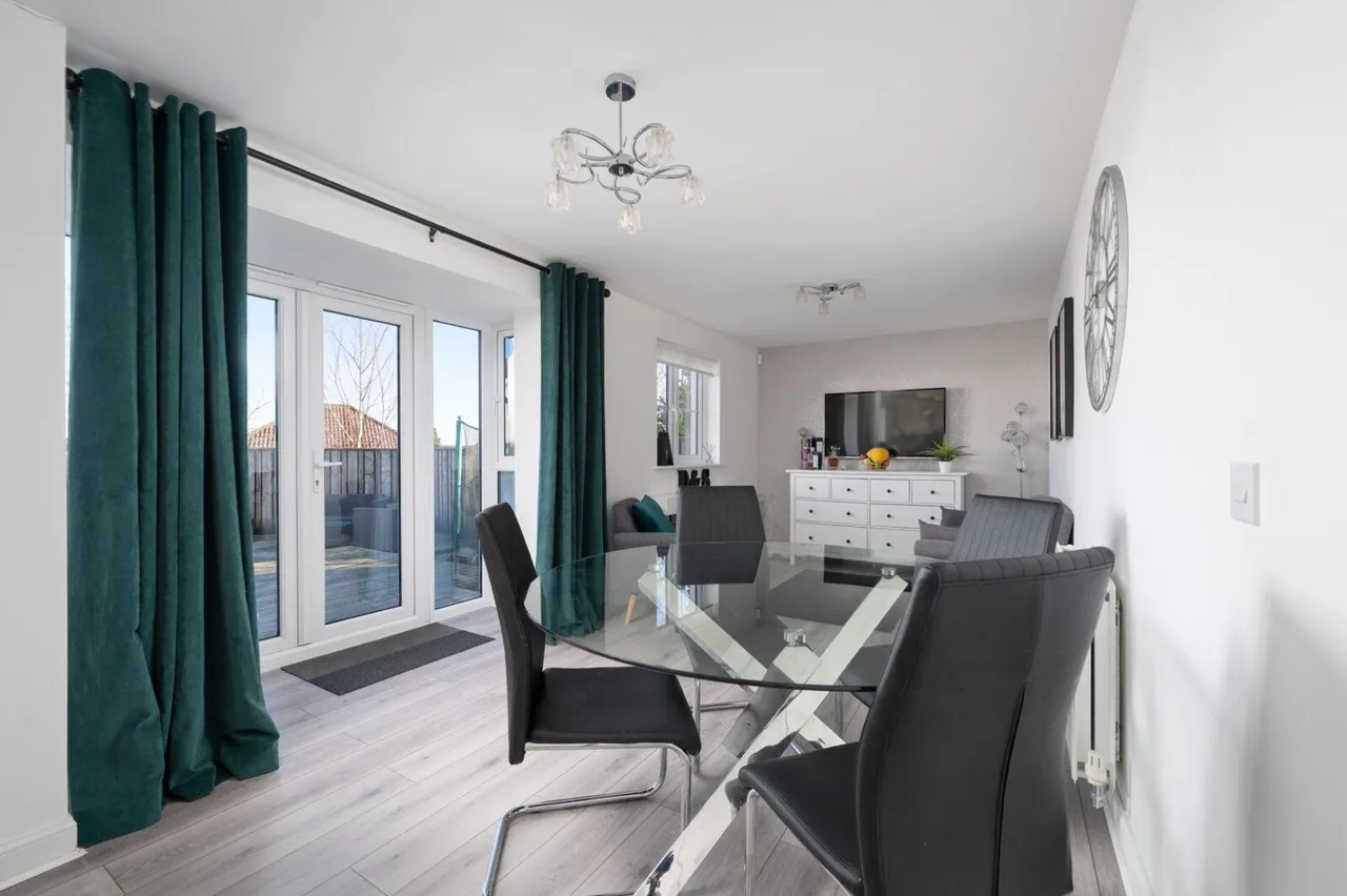 Balgownie Drive, Westerwood, Cumbernauld, G68 0FT, photo 14