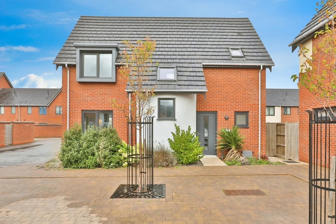 Goodson Road, NORWICH, Norfolk, NR7, photo 16