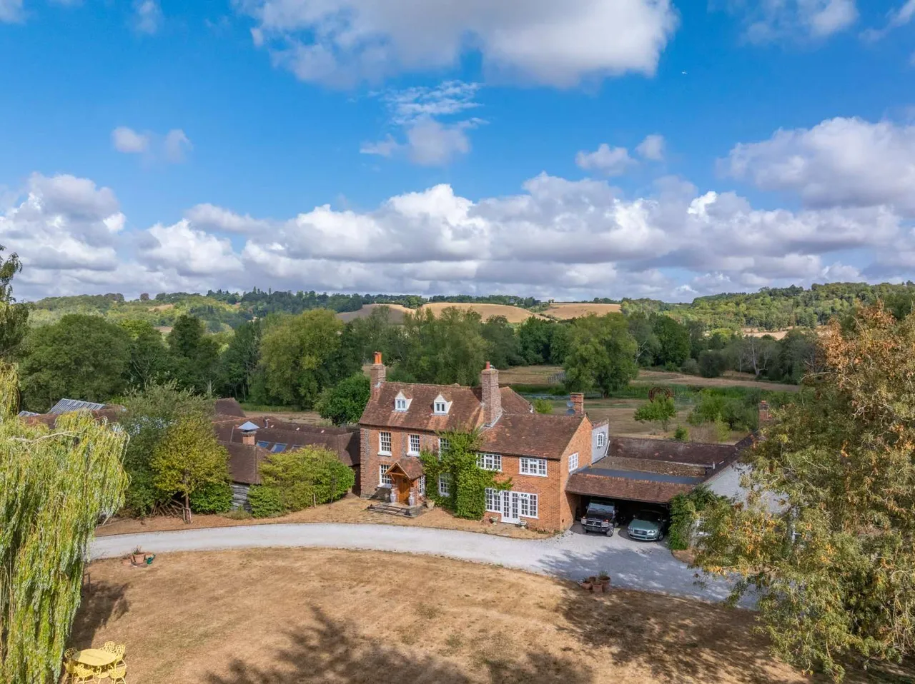 Westbury Lane, Purley on Thames, RG8, photo 5