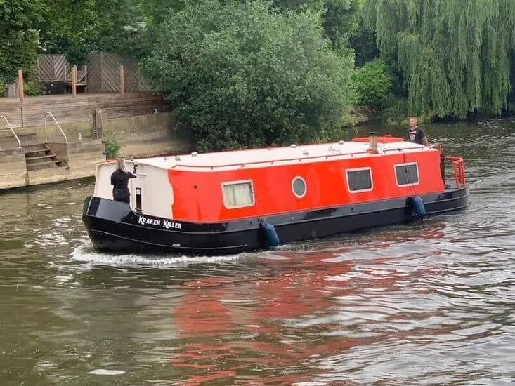 1 bed dutch barge for sale, Kracken Killer, Ash Island, KT8
