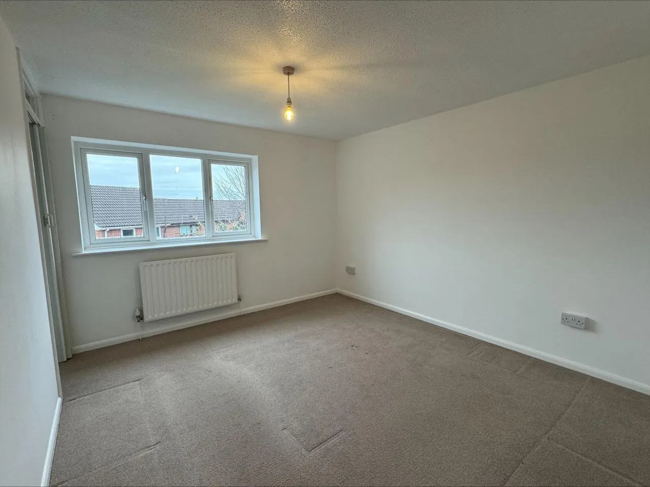 Hazelwood Drive, Gonerby Hill Foot, NG31, photo 4