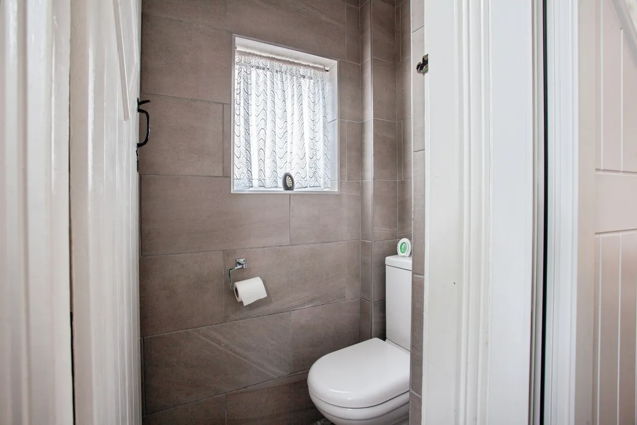 Knutton Crescent, Sheffield, S5, photo 7
