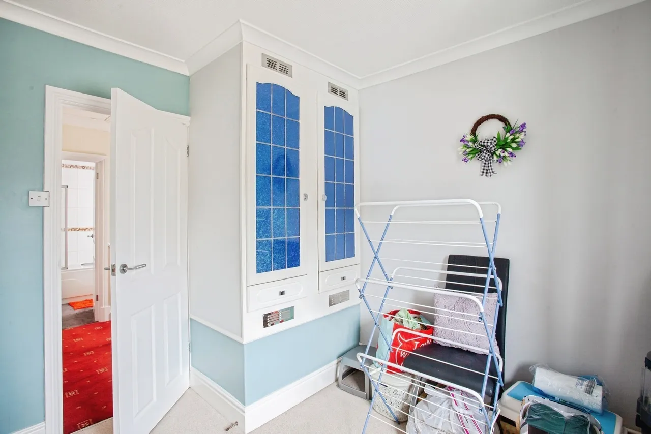 Knutton Crescent, Sheffield, S5, photo 19