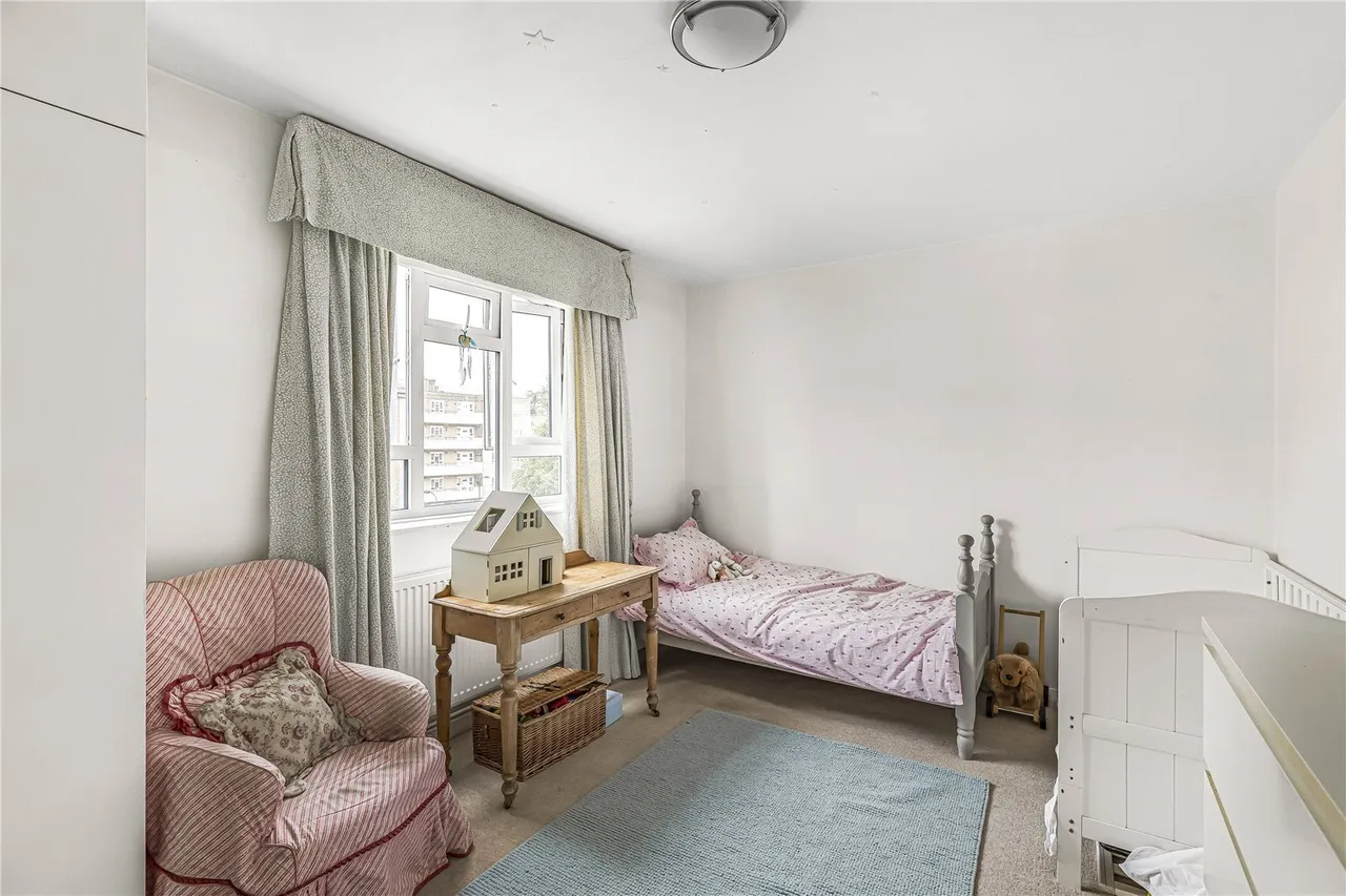 Sulivan Court, Broomhouse Lane, Fulham, London, SW6, photo 12
