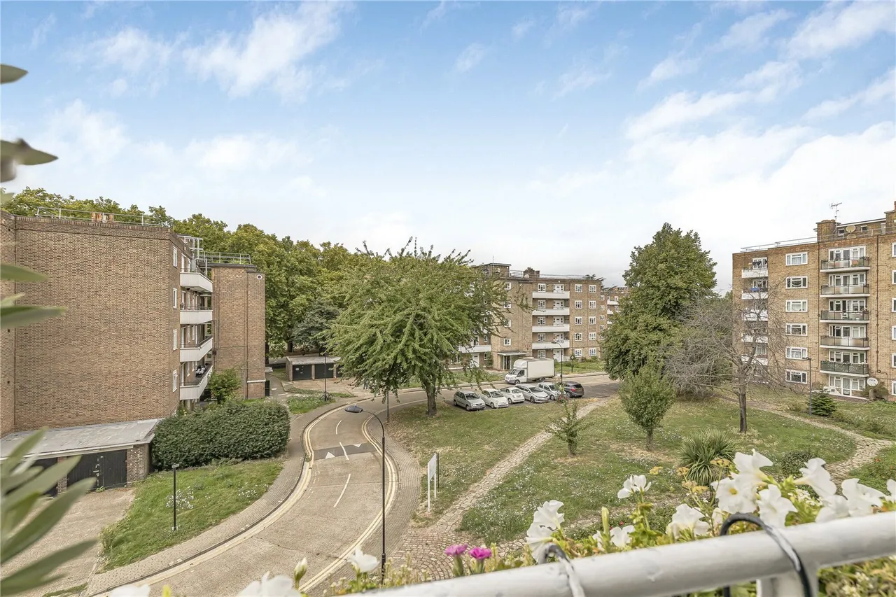 Sulivan Court, Broomhouse Lane, Fulham, London, SW6, photo 16