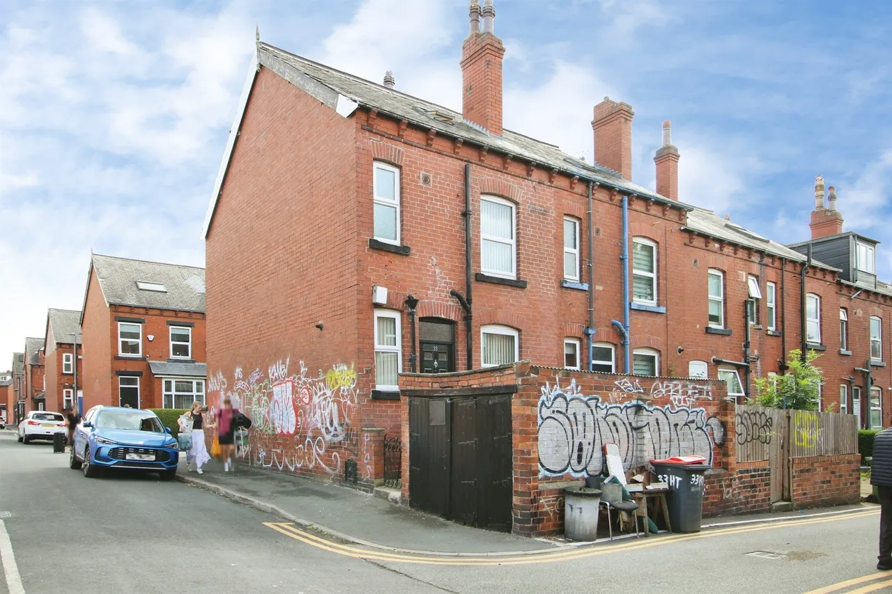 4 bed house for sale — Hessle Terrace, Leeds
