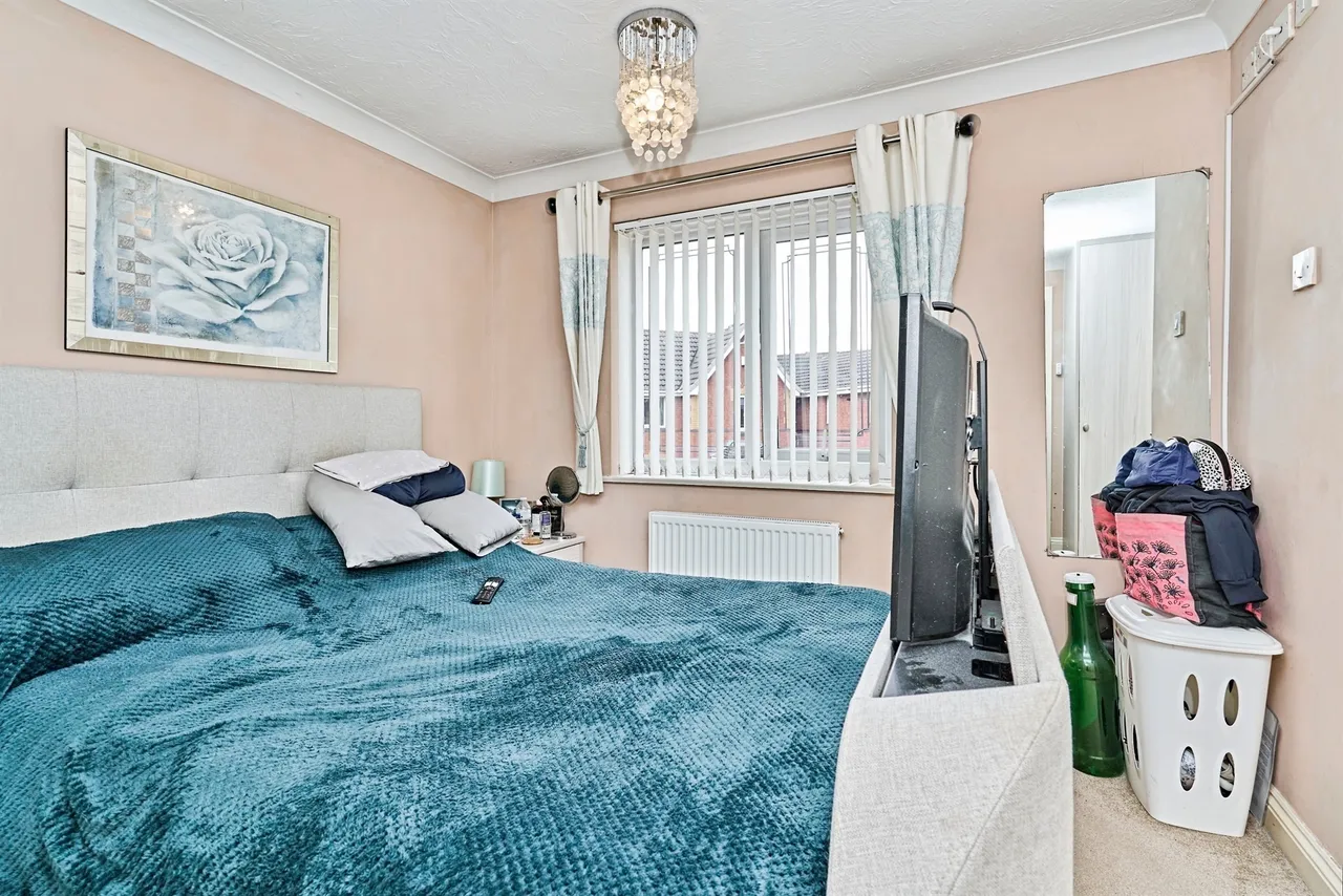 Kenilworth Crescent, Walsall, WS2, photo 9
