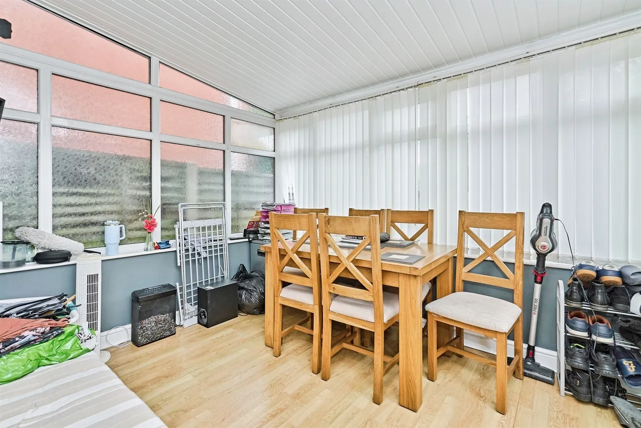 Kenilworth Crescent, Walsall, WS2, photo 7