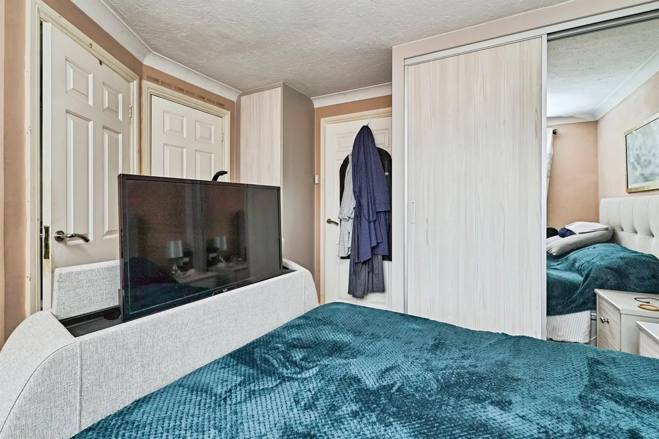 Kenilworth Crescent, Walsall, WS2, photo 10