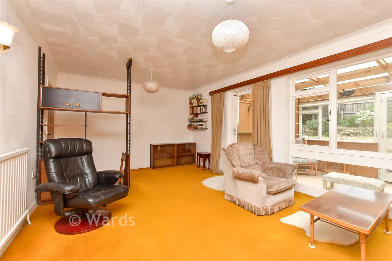 Hallwood Close, Rainham, ME8, photo 4