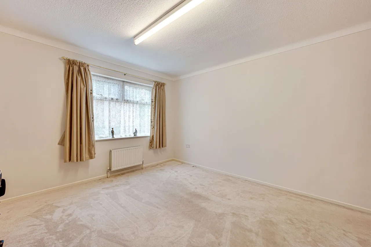 Taunton Road, Sale, photo 24