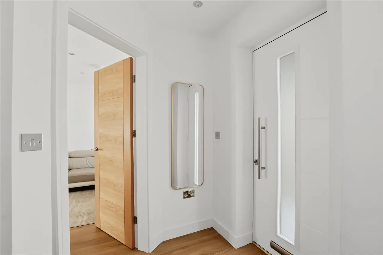 Erdington Way, Toton, NG9, photo 5