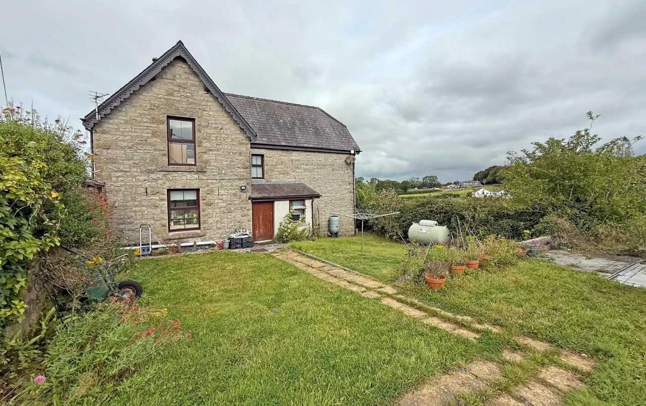 Talwrn, Llangefni, photo 13