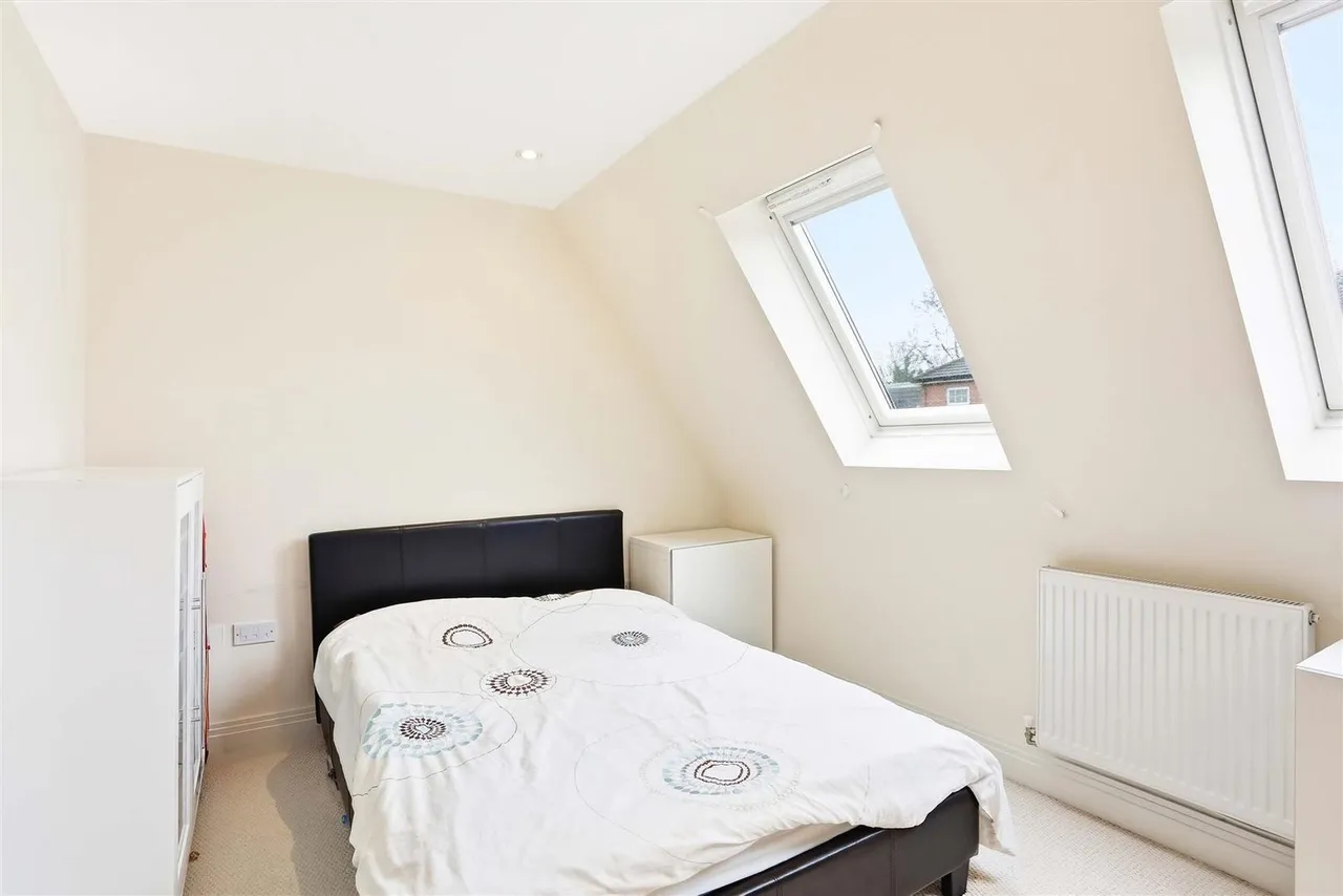 Langley Park Road, Sutton, Surrey, SM2 5HF, photo 21
