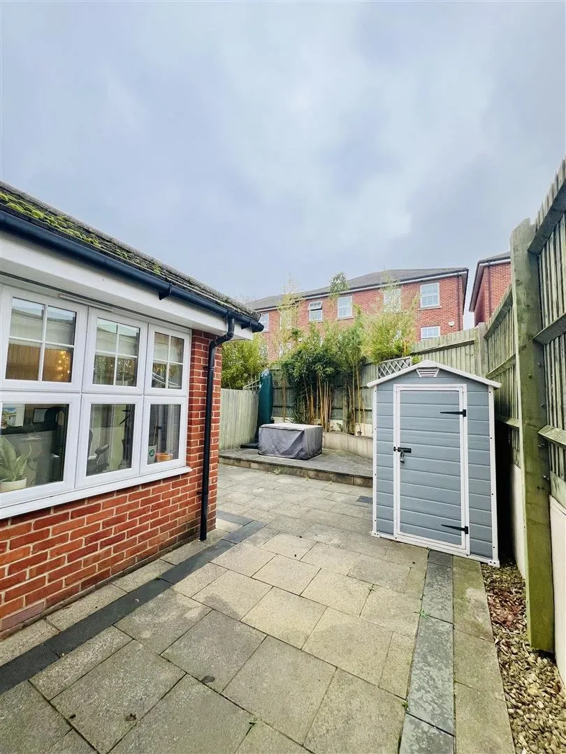 Langley Park Road, Sutton, Surrey, SM2 5HF, photo 8
