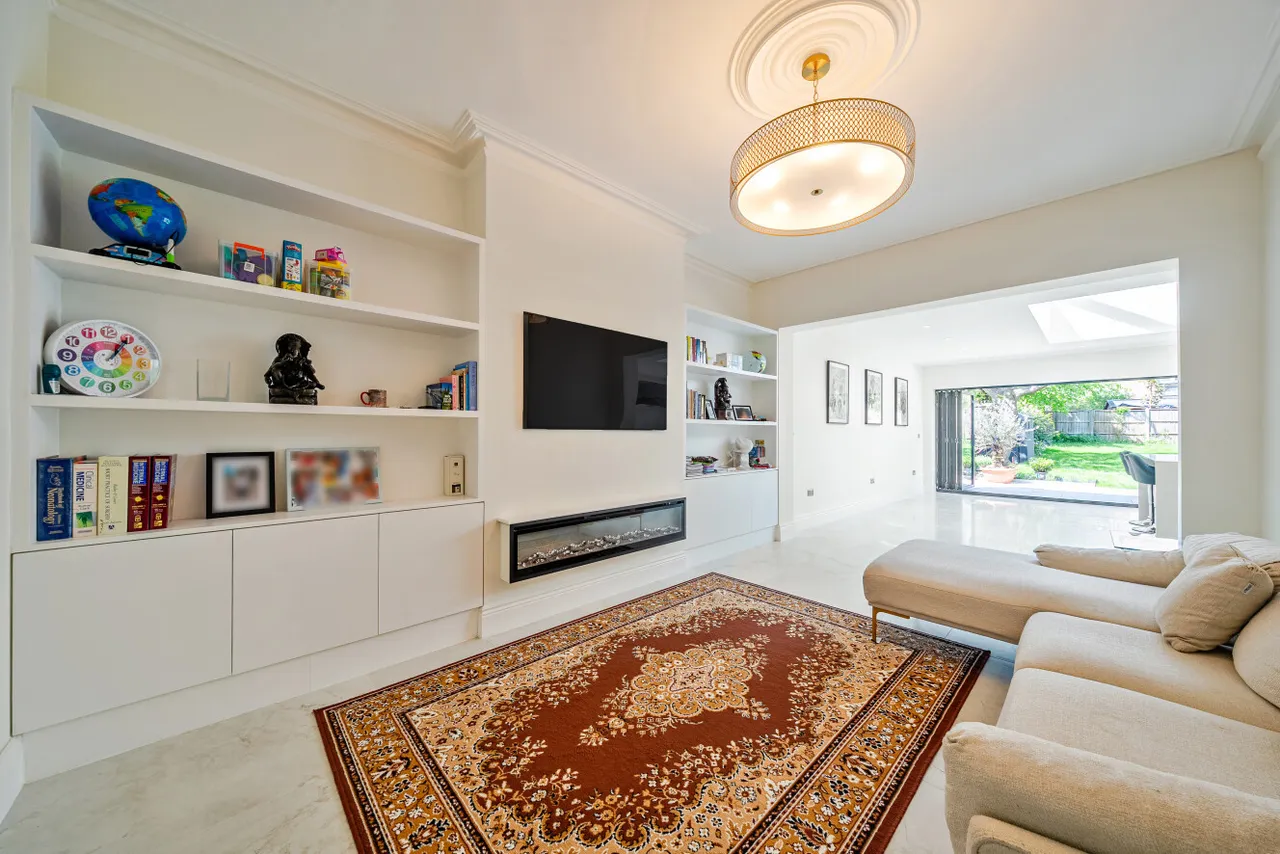 Worple Road, Raynes Park, London, SW20, photo 5