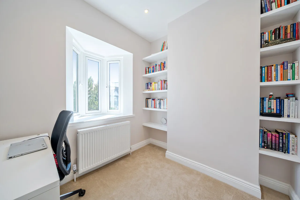 Worple Road, Raynes Park, London, SW20, photo 12