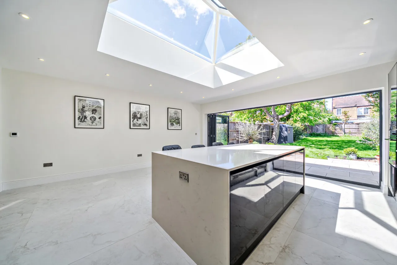 Worple Road, Raynes Park, London, SW20, photo 6