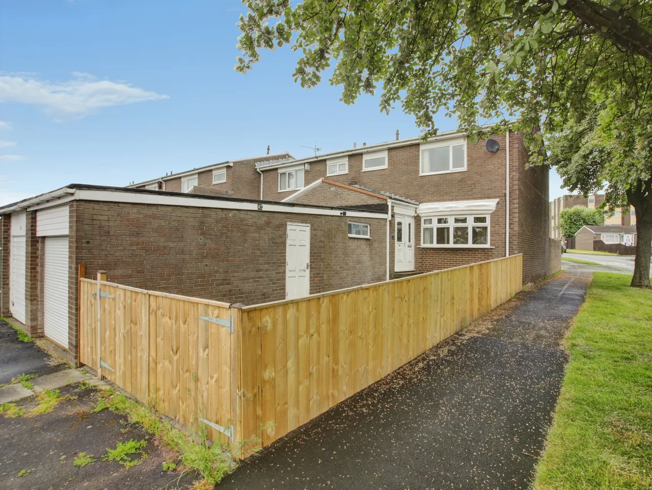 3 bed house for sale — Broomlee Road, Newcastle Upon Tyne