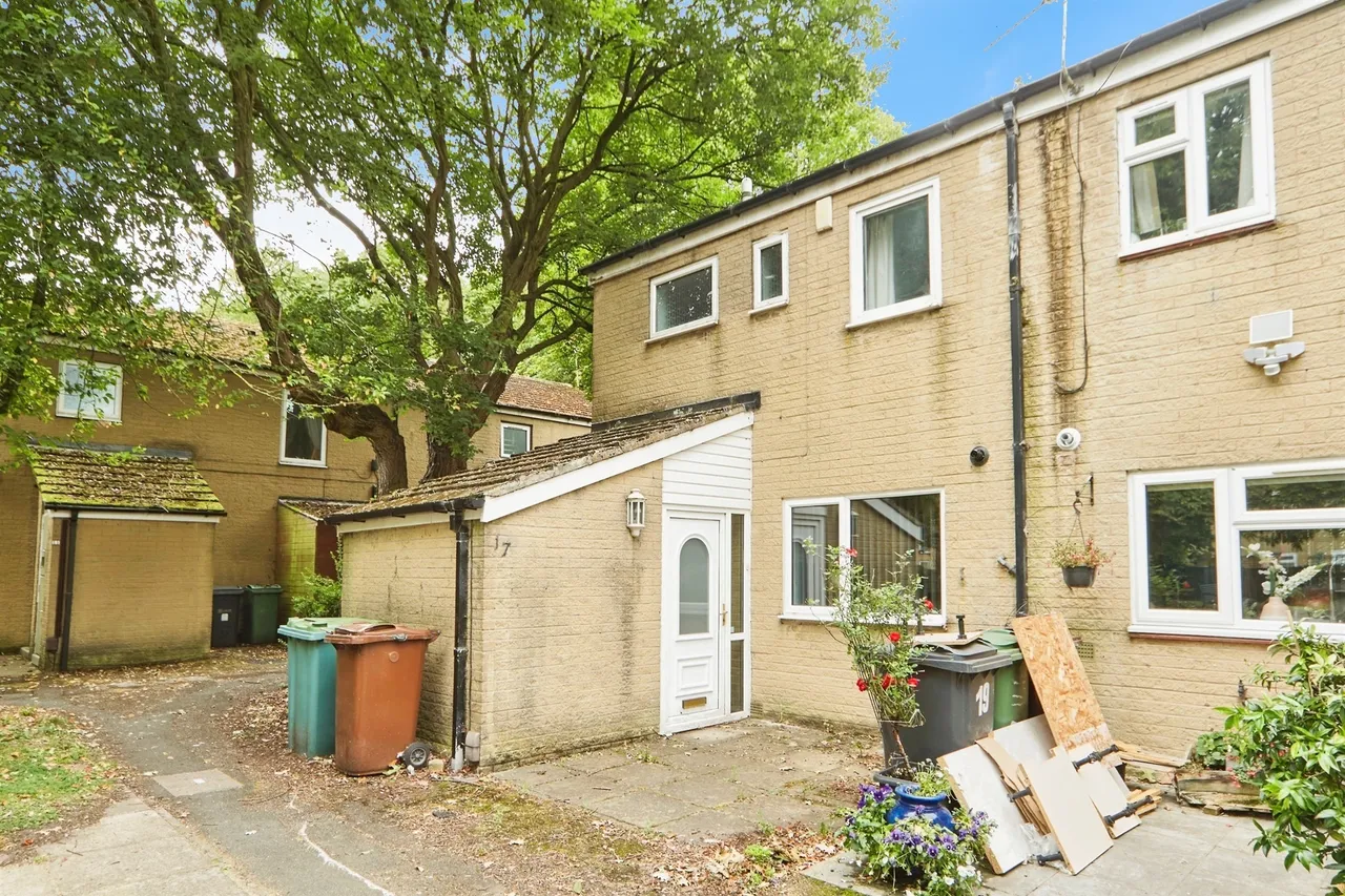 3 bed house for sale — Elmhurst Gardens, Leeds