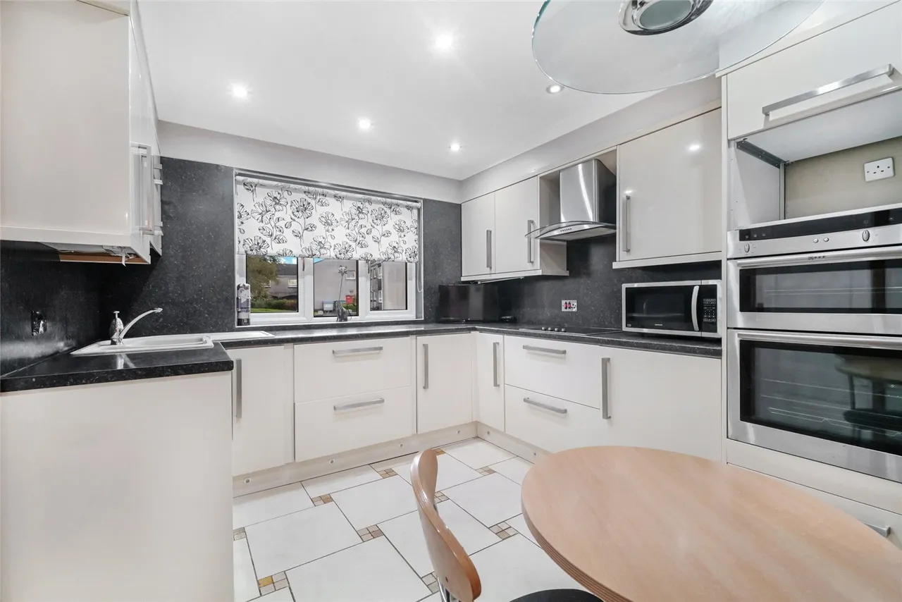 Kirktonfield Road, Neilston, G78, photo 4