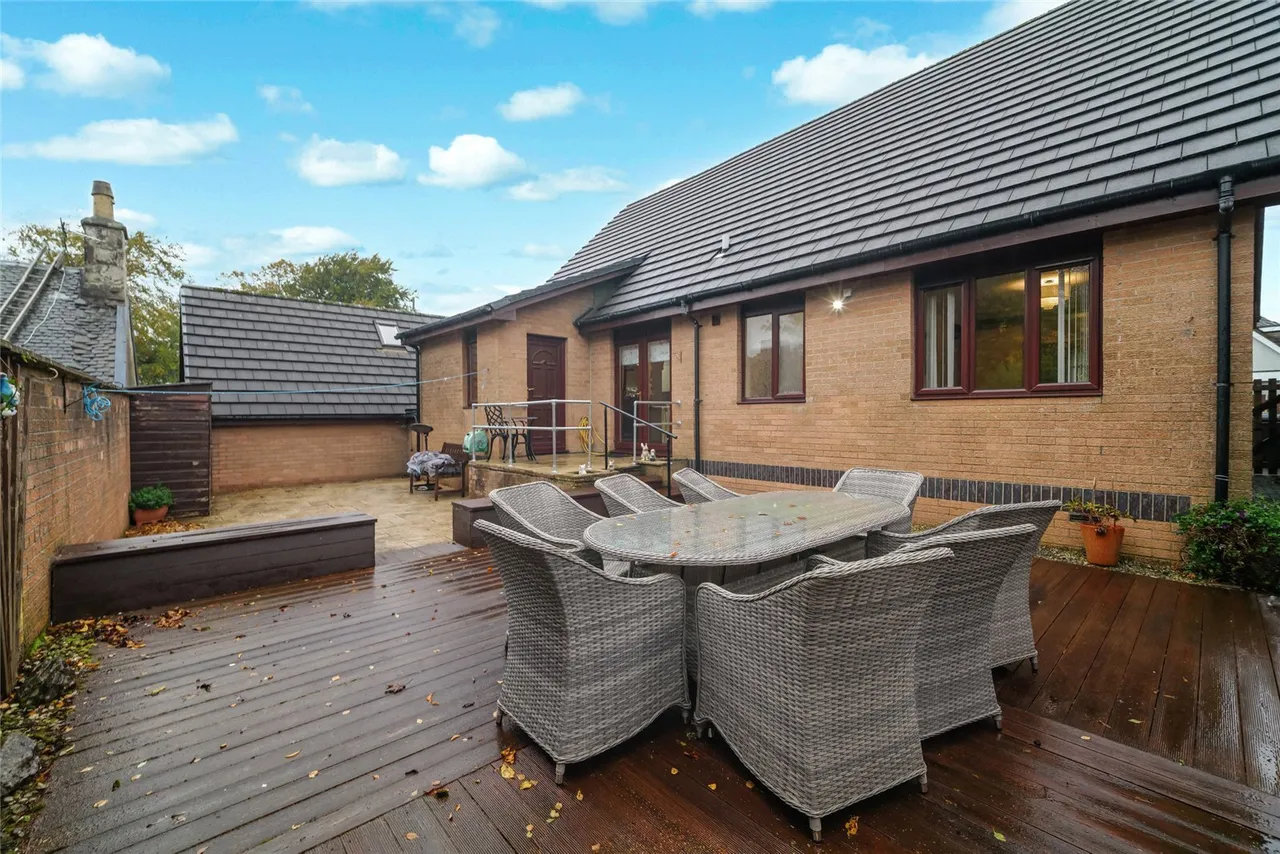 Kirktonfield Road, Neilston, G78, photo 17