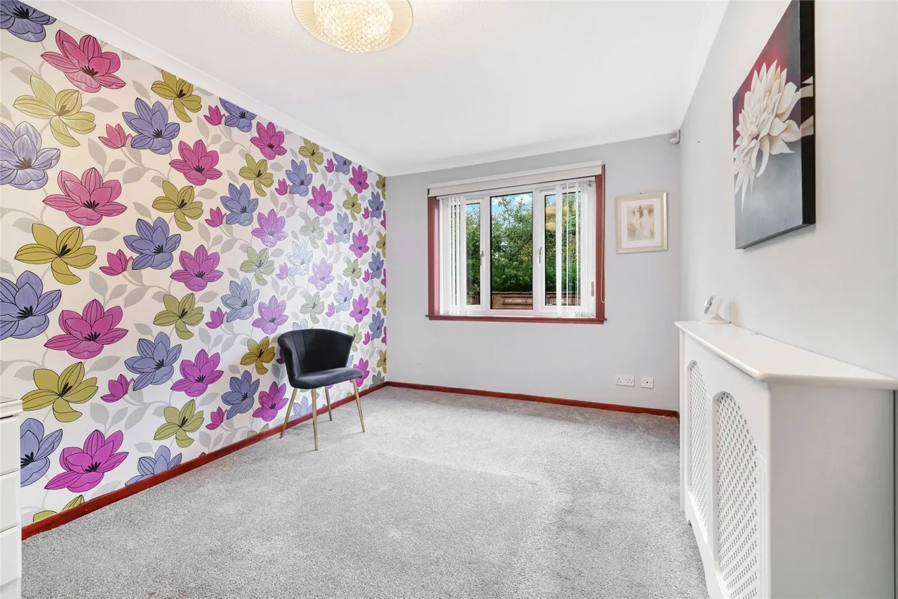 Kirktonfield Road, Neilston, G78, photo 11
