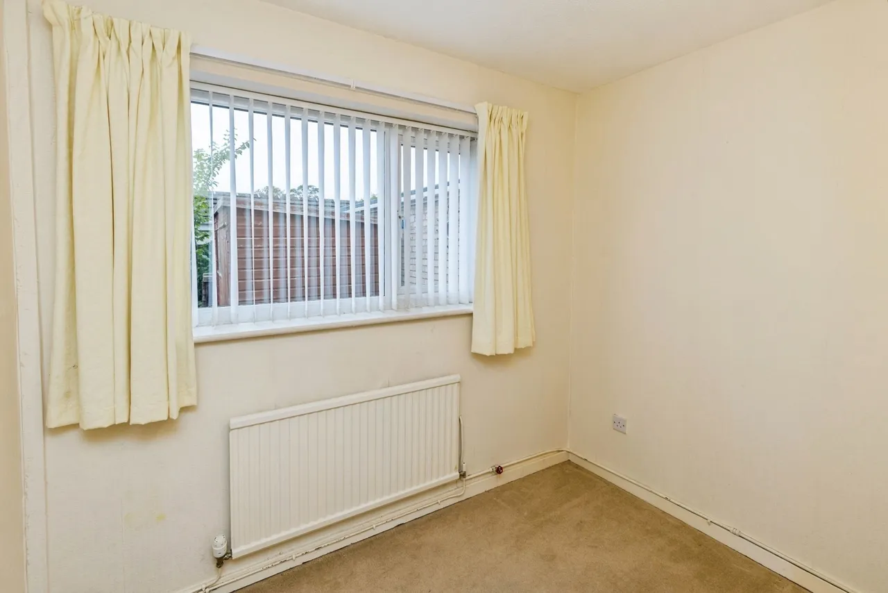 Fairoaks Crescent, Llay, LL12, photo 15