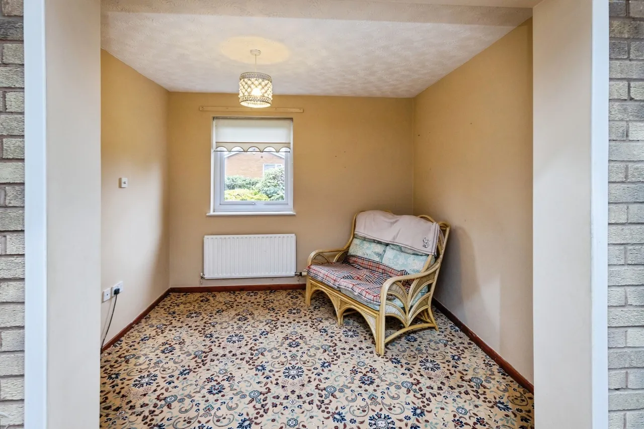 Fairoaks Crescent, Llay, LL12, photo 9