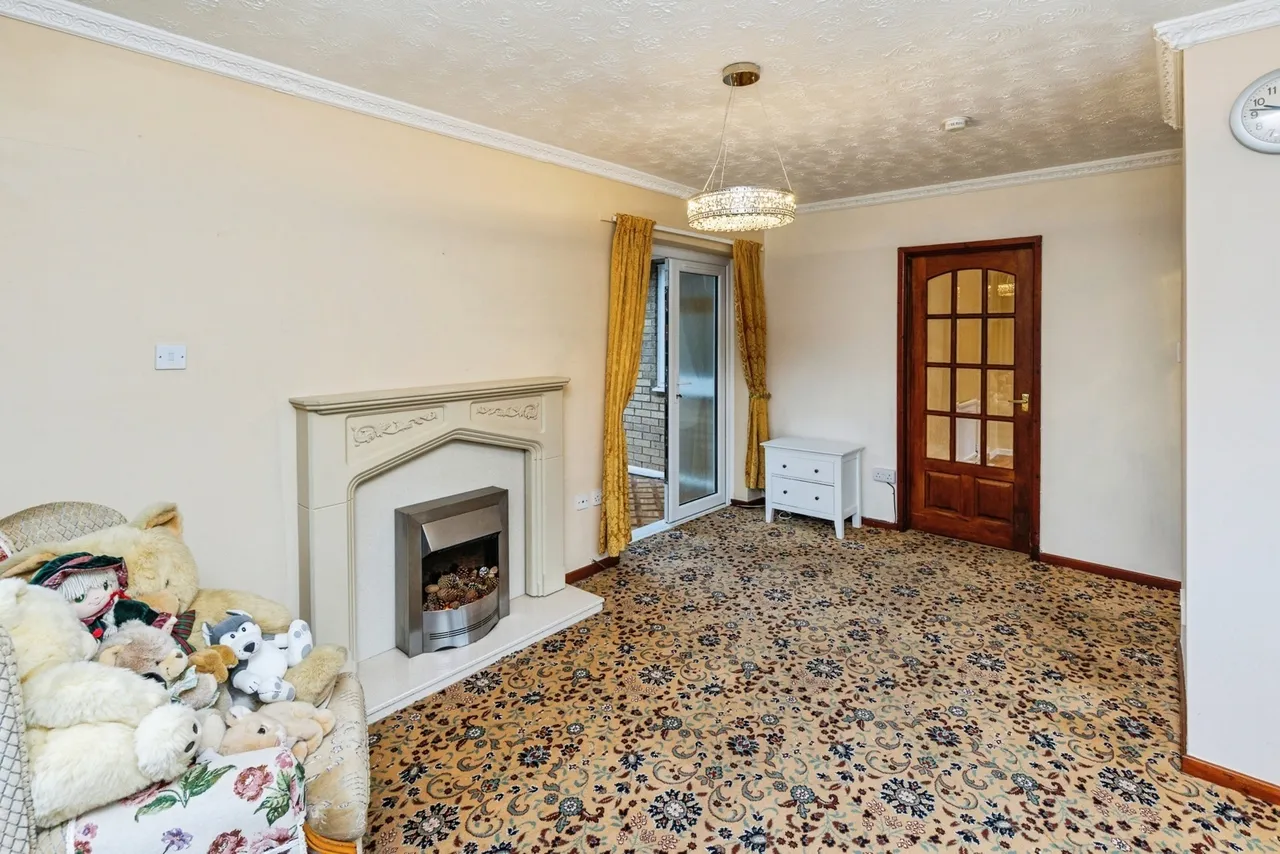 Fairoaks Crescent, Llay, LL12, photo 7
