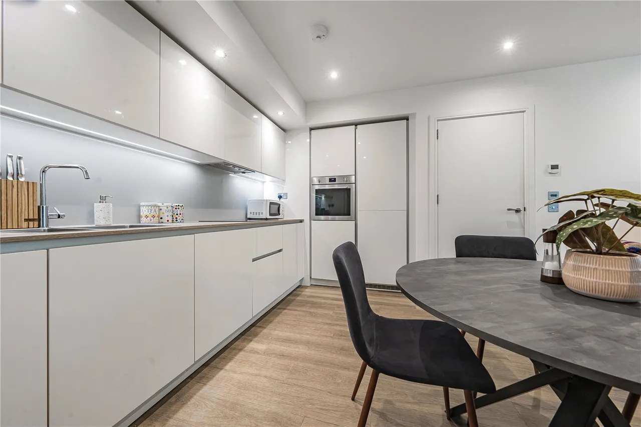 Garnet Place, West Drayton, UB7, photo 6
