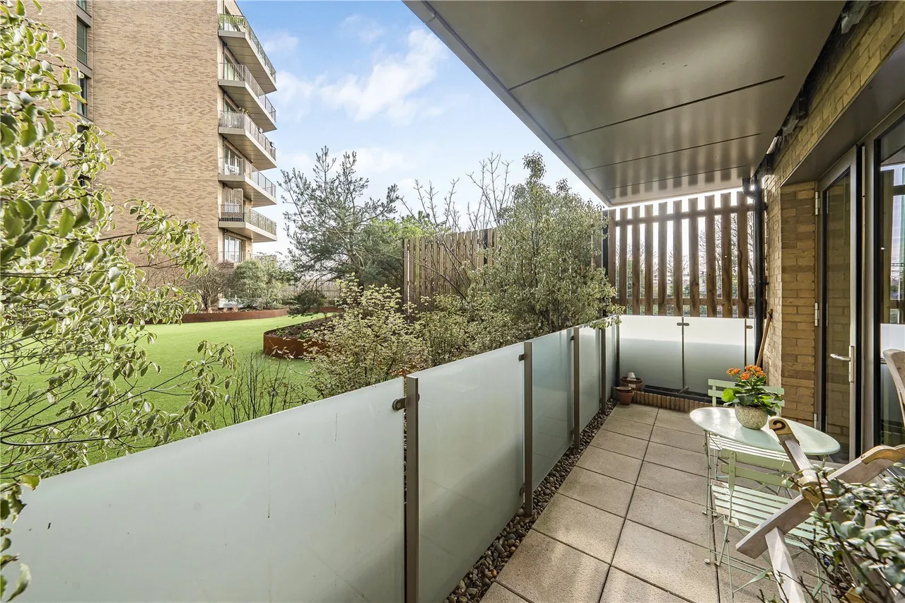 Garnet Place, West Drayton, UB7, photo 8