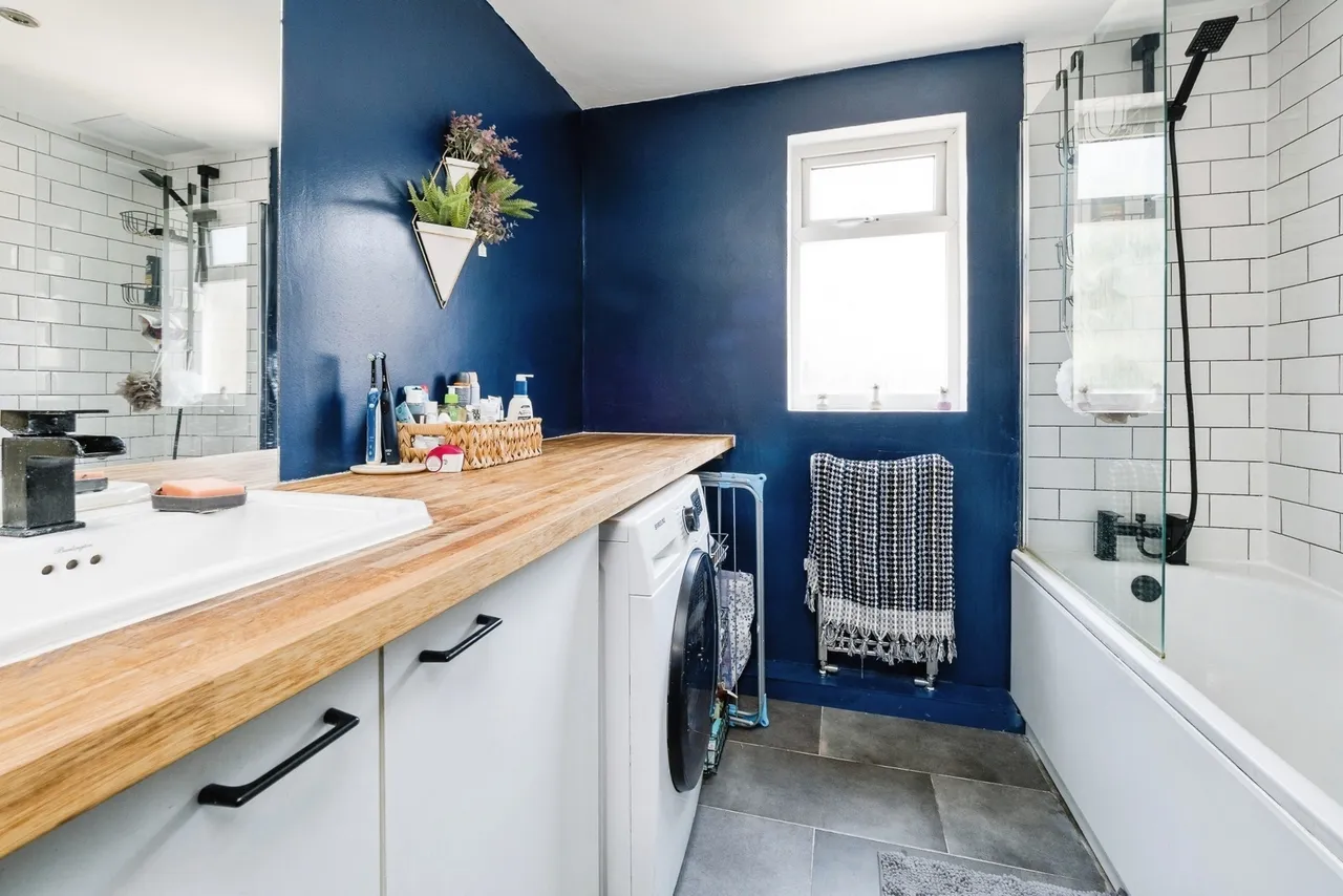 Patrick Road, Plaistow, London, E13, photo 12